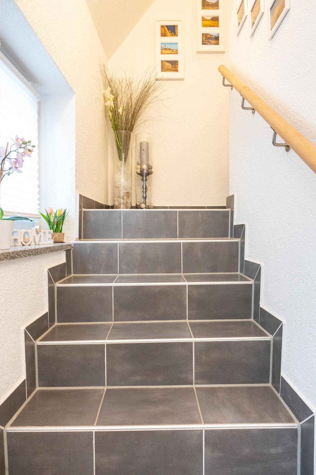 #3 Bequemes Zimmer Mit Pool Und Garten Memmingen Bagian luar foto